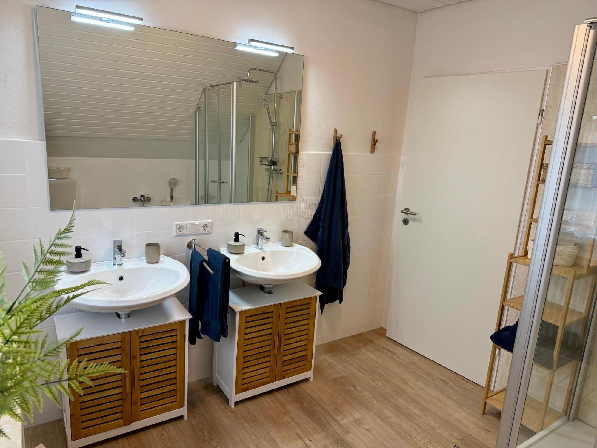 Appartements Zum Weissen Hahn บาดซวิสเชนอาว์น ภายนอก รูปภาพ